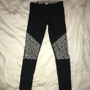 Unde Armour Leggings